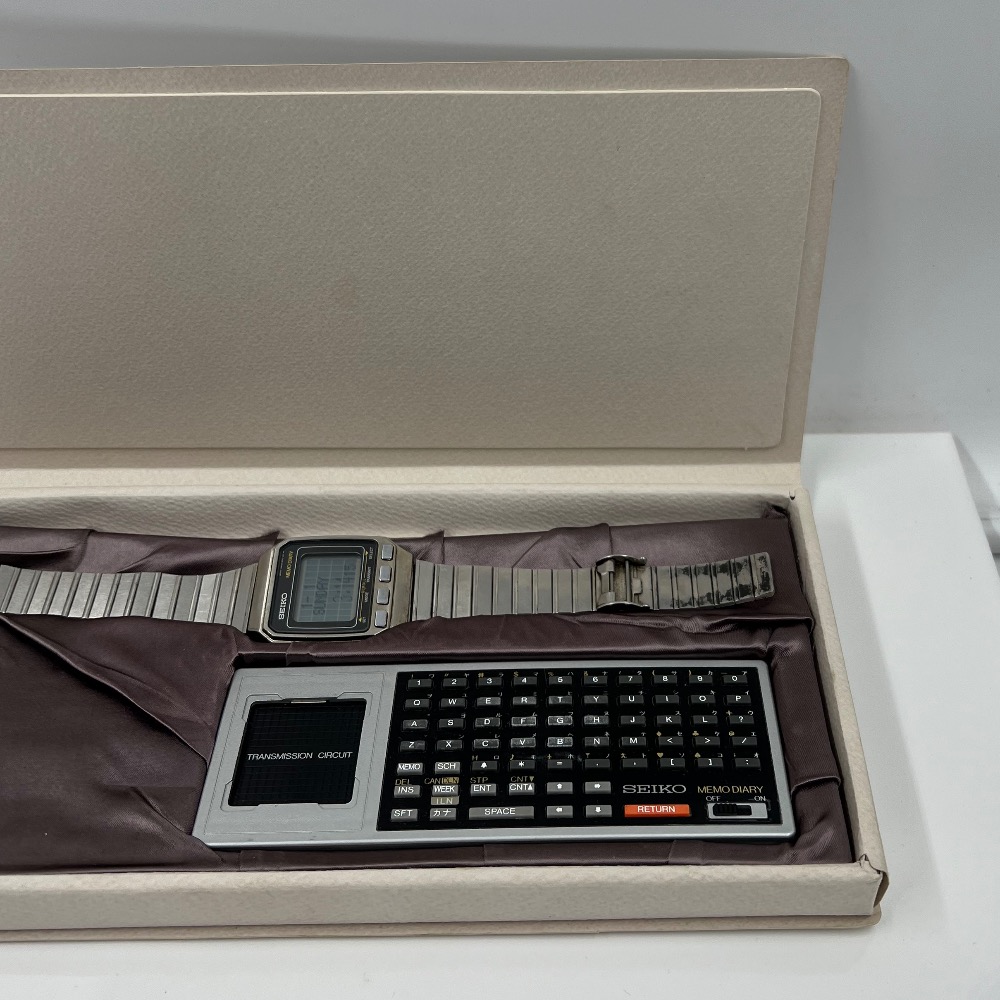 Pre-owned SEIKO MEMO DIARY UW02-0010 DIGITAL WATCH + KEYBOARD